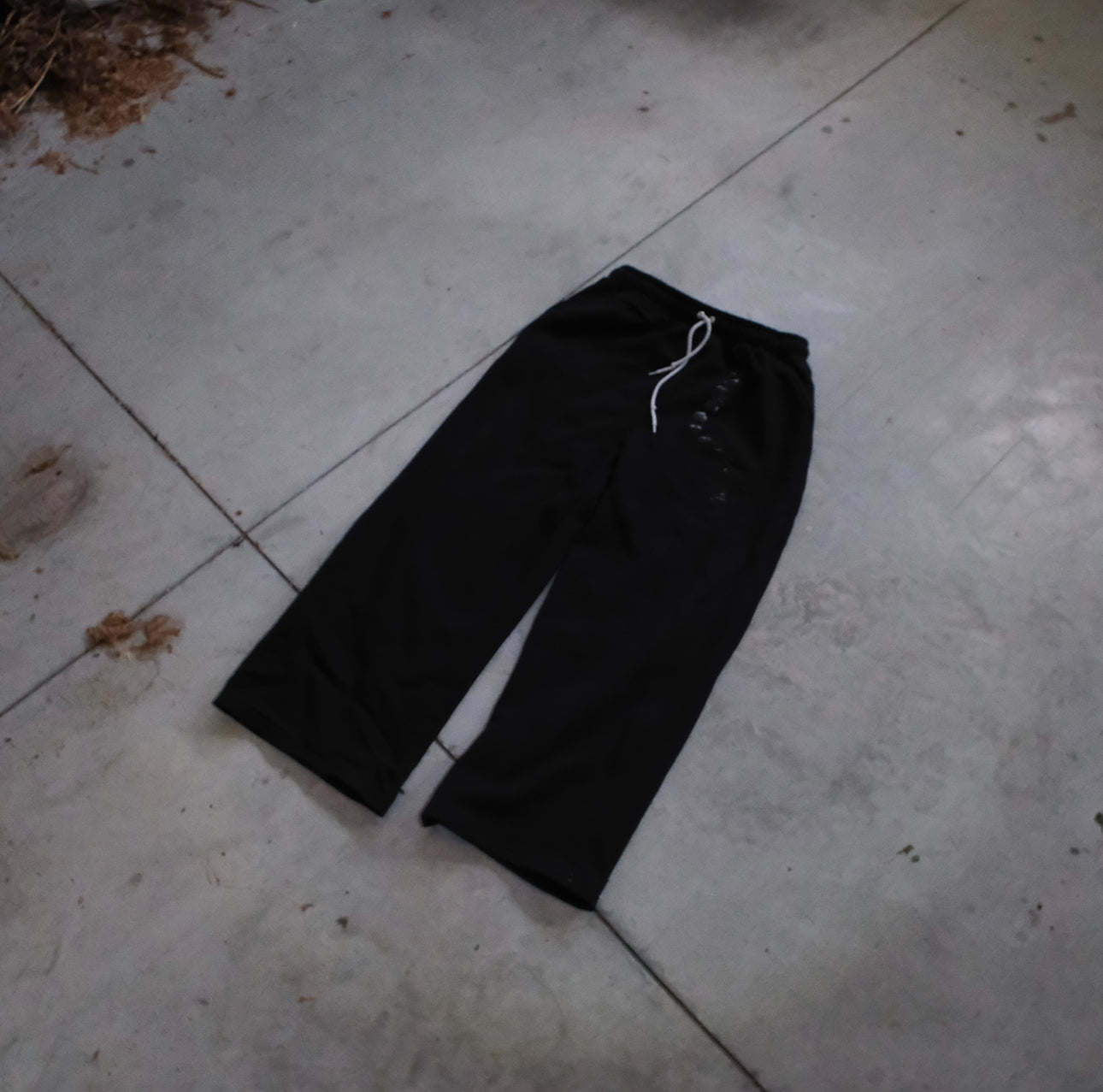 KPA V2 SWEATS - BLACK